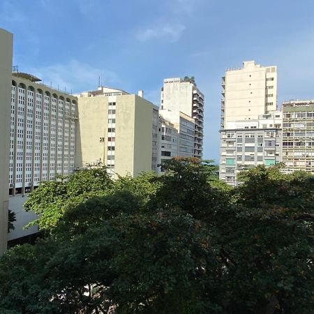 Apartamento Em Copacabana A Um Quarteirao Da Praia! Rio de Janeiro Exterior photo