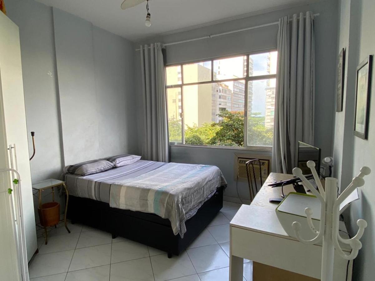 Apartamento Em Copacabana A Um Quarteirao Da Praia! Rio de Janeiro Exterior photo